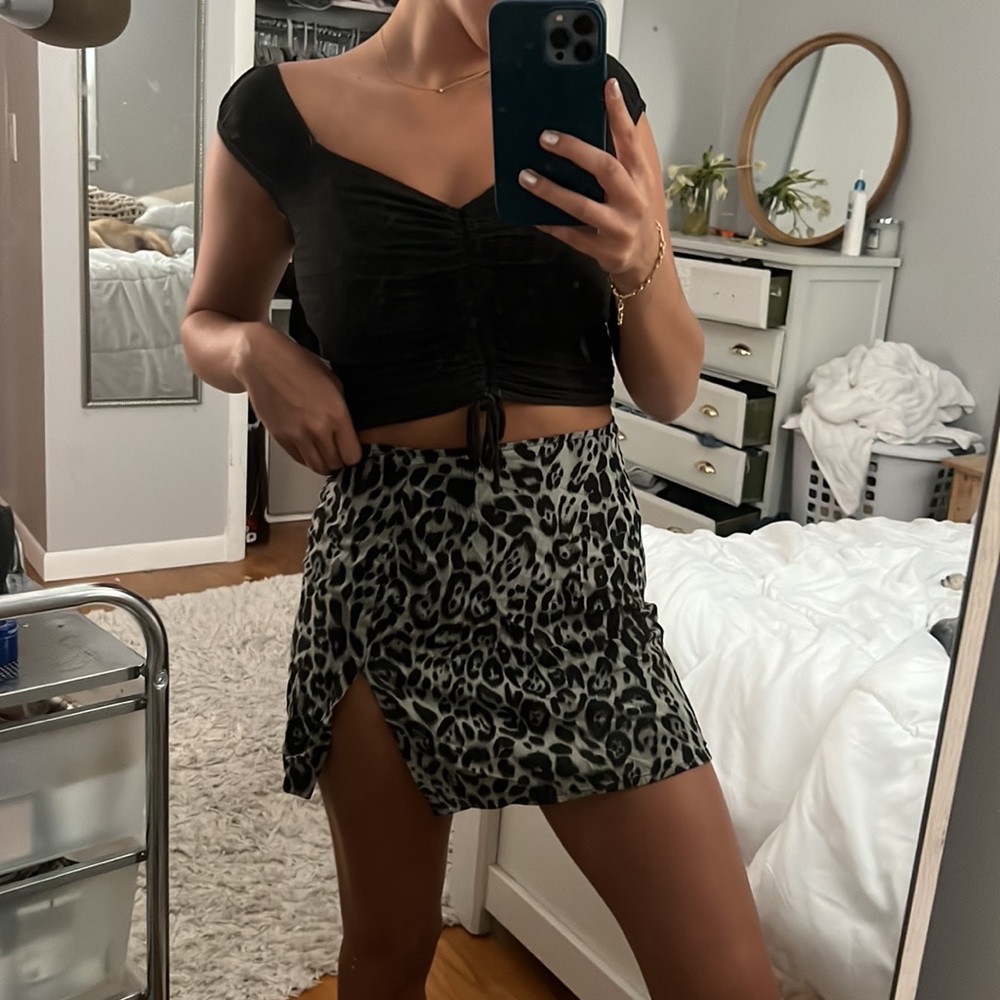 Grey and black cheetah skirt